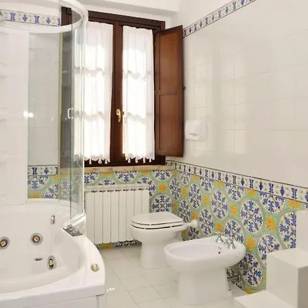 Almone Sleeps 10 Pool Wifi Villa Torgiano